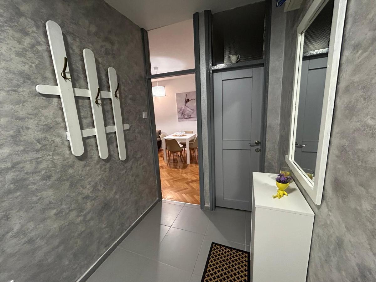 Apartments Ciki Подгорица Екстериор снимка
